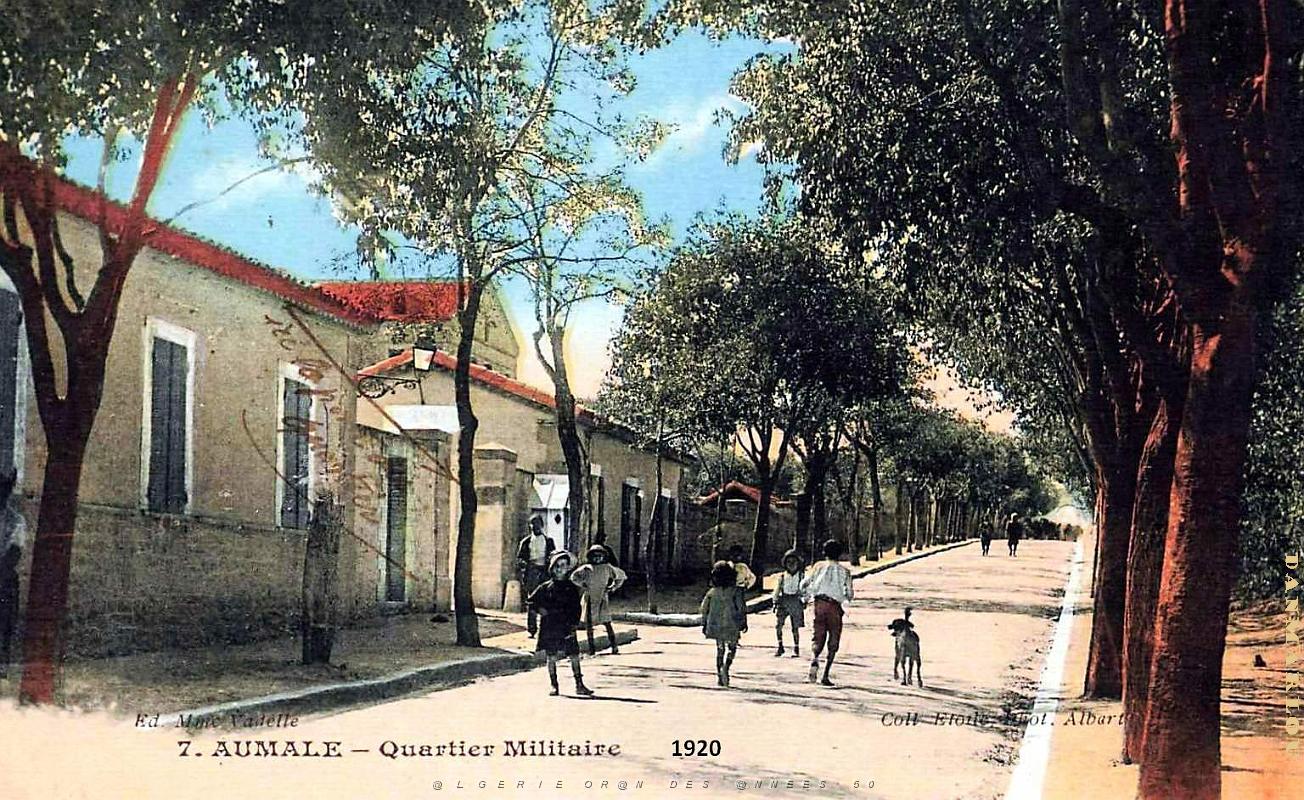 2682- Aumale - Quartier Militaire - 1920.jpg